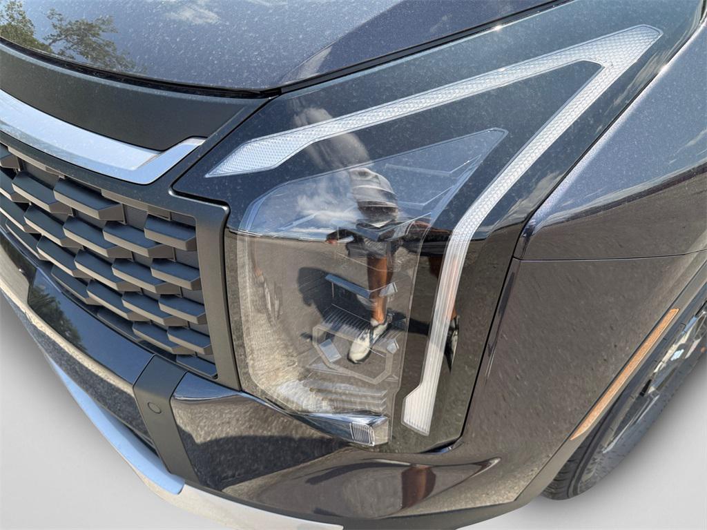 new 2026 Kia Sportage car, priced at $32,885