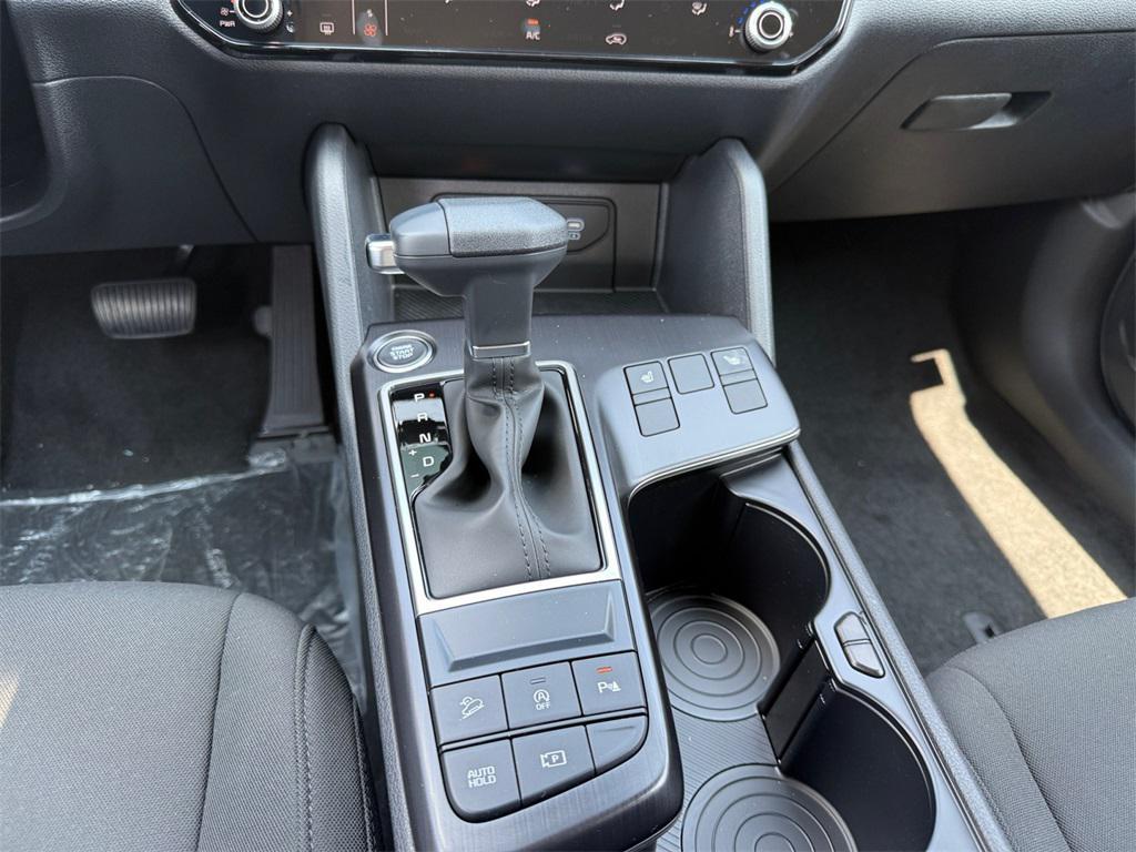 new 2026 Kia Sportage car, priced at $32,885