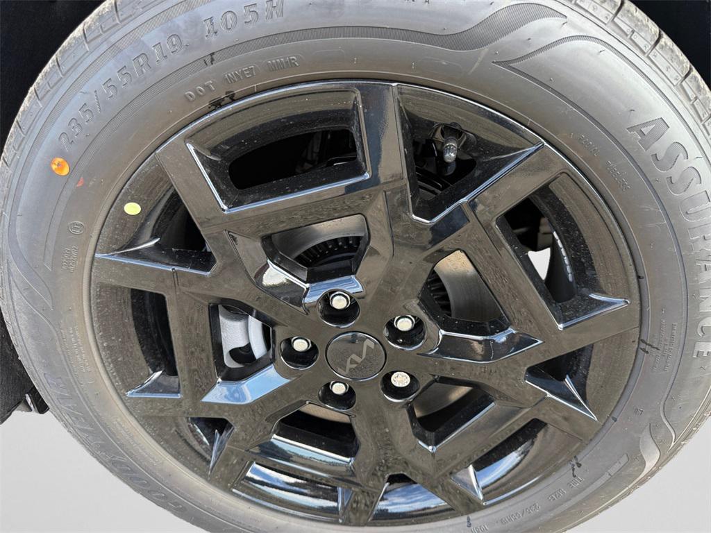 new 2026 Kia Carnival Hybrid car, priced at $51,505