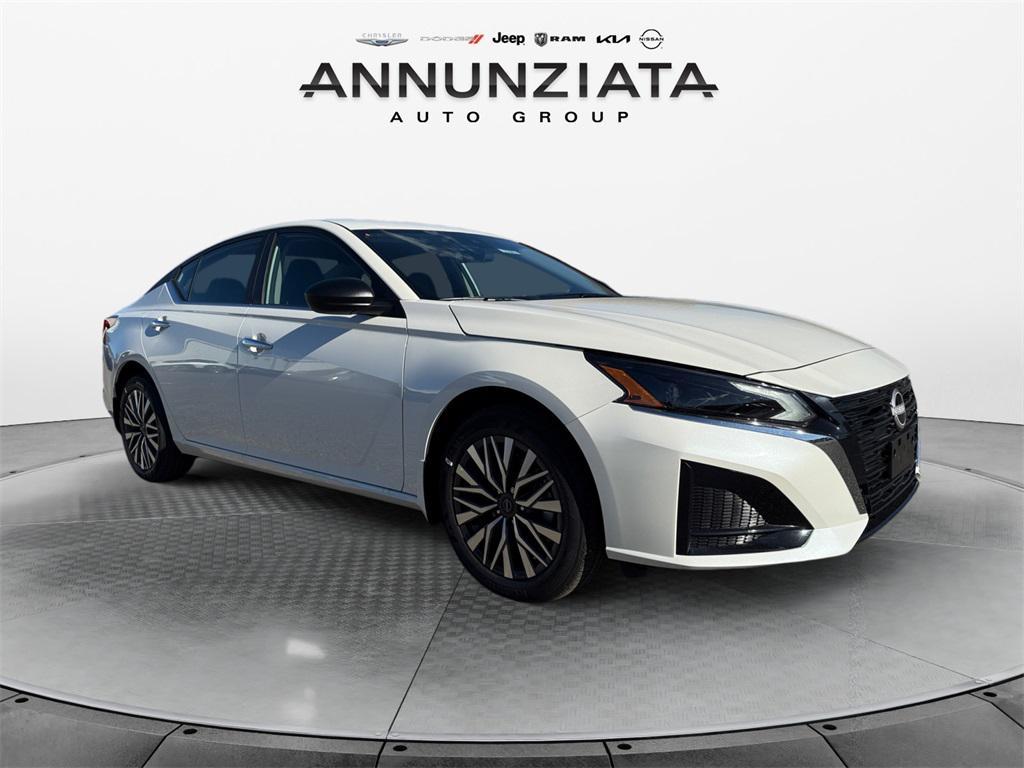 new 2025 Nissan Altima car, priced at $31,280