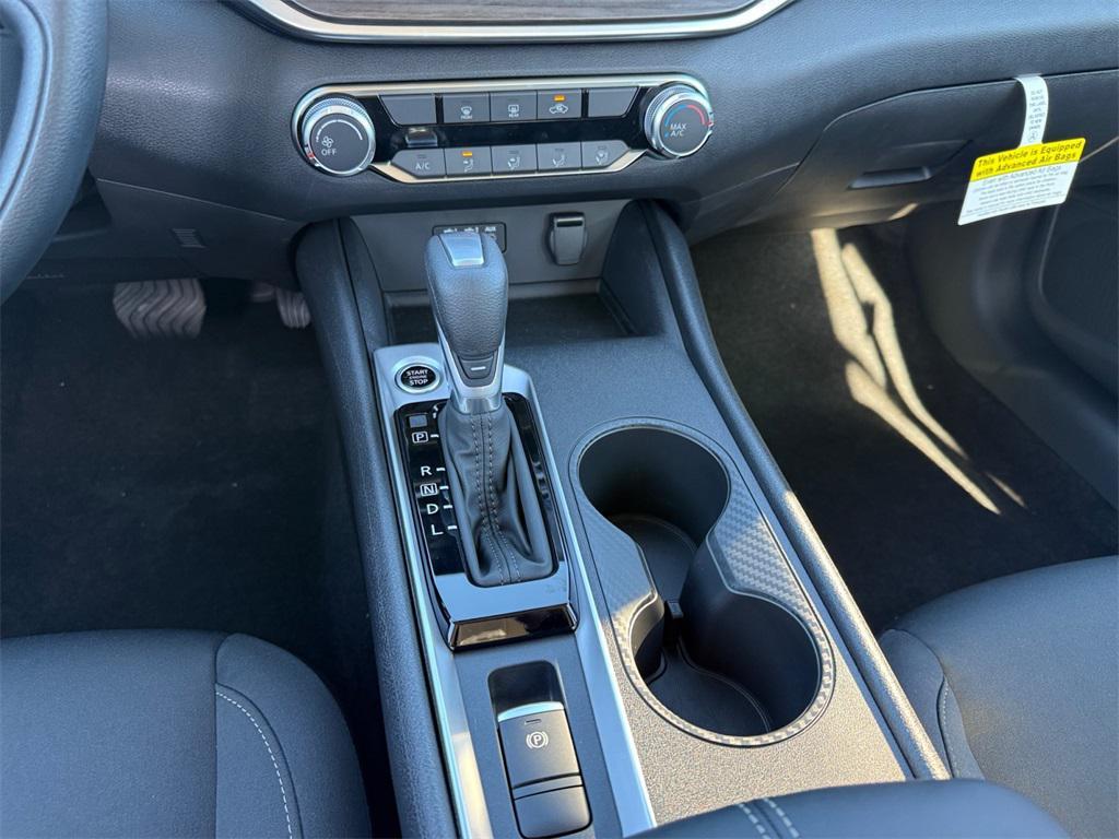 new 2025 Nissan Altima car, priced at $31,280