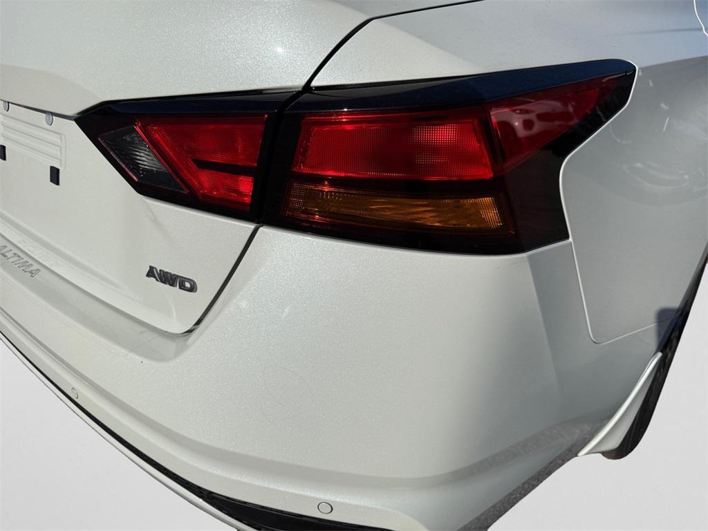 new 2025 Nissan Altima car, priced at $31,280