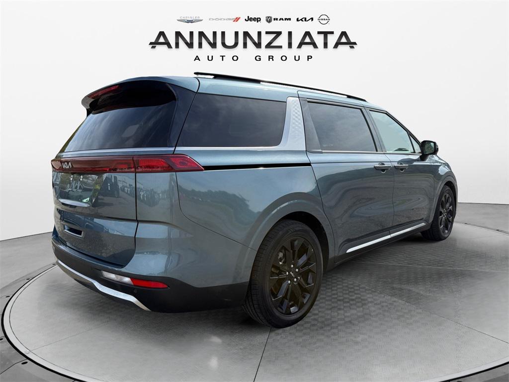 used 2024 Kia Carnival car, priced at $32,799