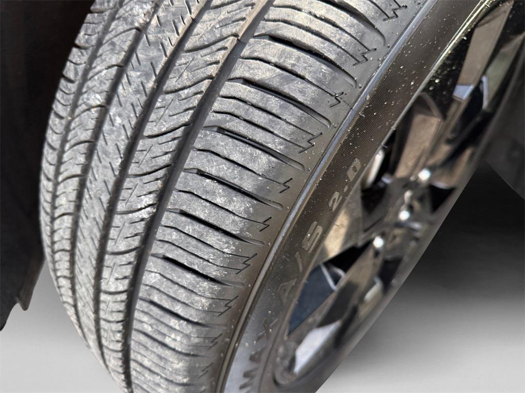 used 2024 Kia Carnival car, priced at $32,799