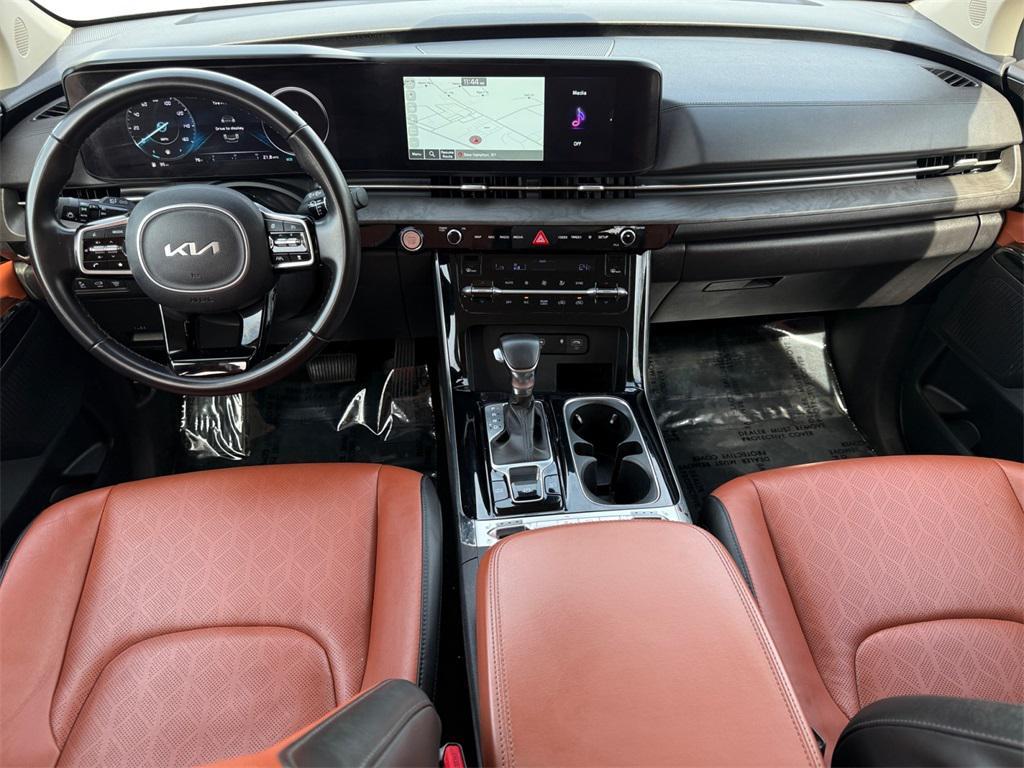used 2024 Kia Carnival car, priced at $32,799