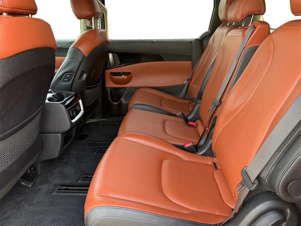 used 2024 Kia Carnival car, priced at $32,799