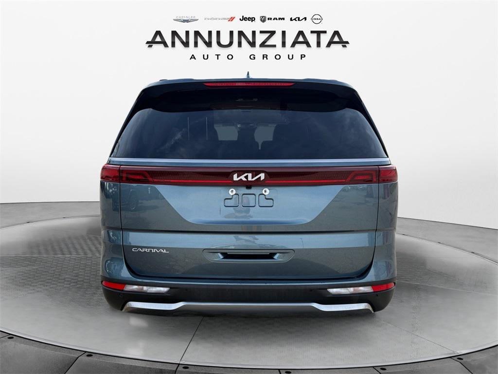 used 2024 Kia Carnival car, priced at $32,799