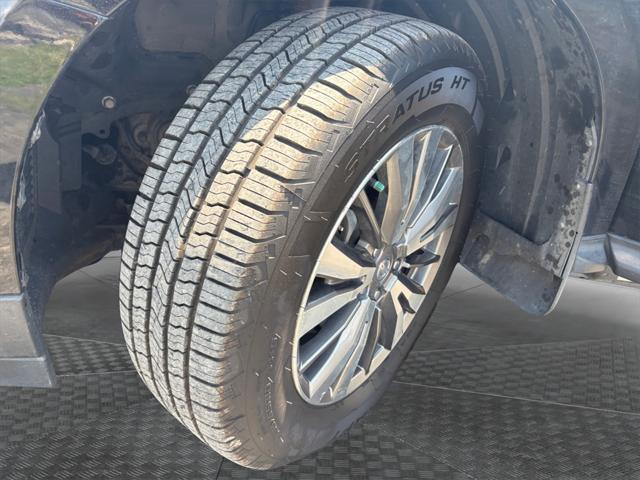 used 2019 Nissan Pathfinder car, priced at $18,500