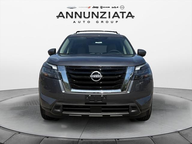 new 2025 Nissan Pathfinder car, priced at $45,911