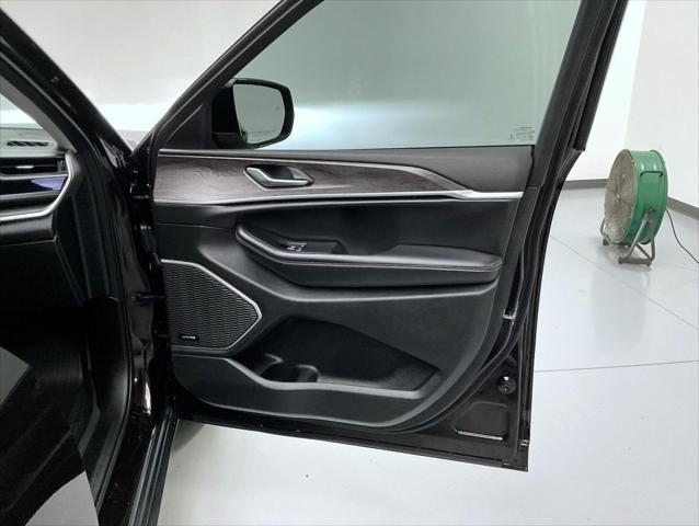 used 2022 Jeep Grand Cherokee L car, priced at $35,167