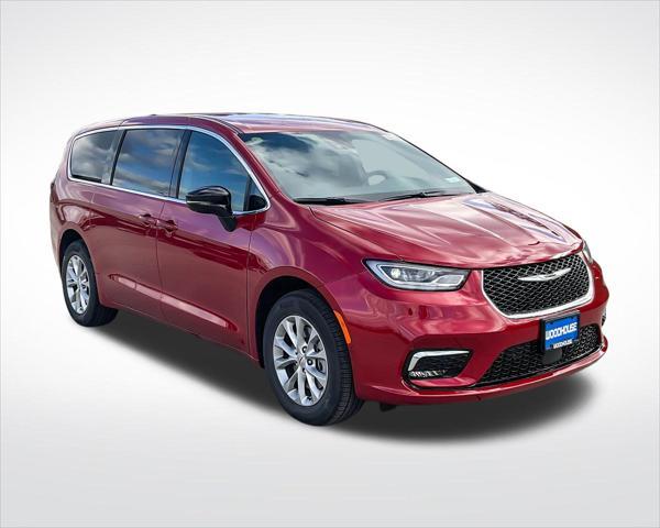 new 2025 Chrysler Pacifica car, priced at $46,214