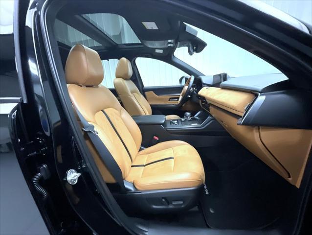 used 2024 Mazda CX-90 car, priced at $47,400