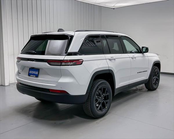 new 2025 Jeep Grand Cherokee car, priced at $39,904