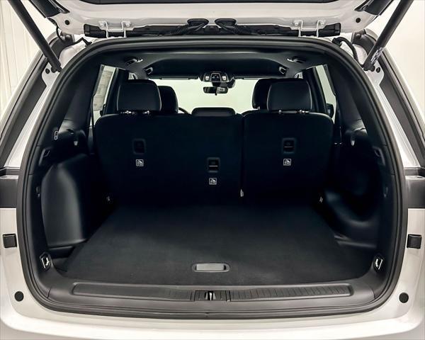 new 2025 Jeep Grand Cherokee car, priced at $41,194