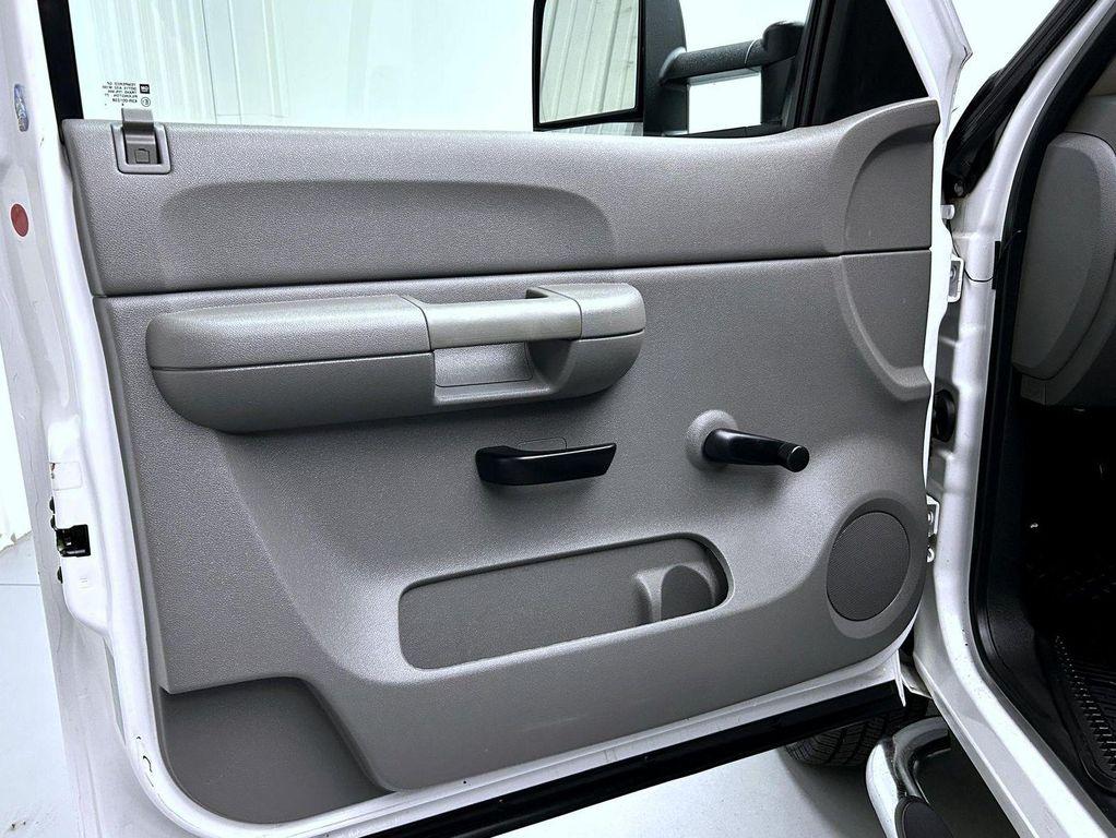 used 2009 Chevrolet Silverado 2500 car, priced at $16,497