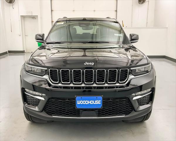 new 2025 Jeep Grand Cherokee car, priced at $41,980