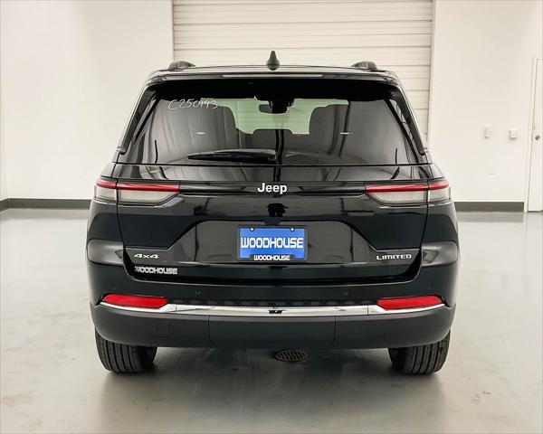new 2025 Jeep Grand Cherokee car, priced at $41,980