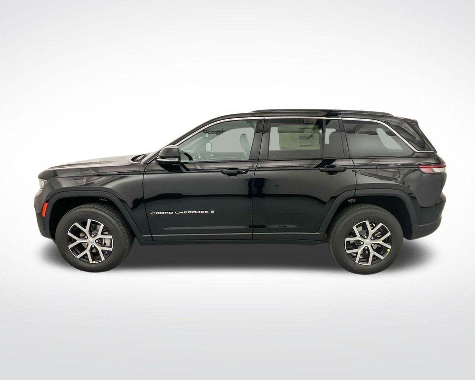 new 2025 Jeep Grand Cherokee car, priced at $41,500