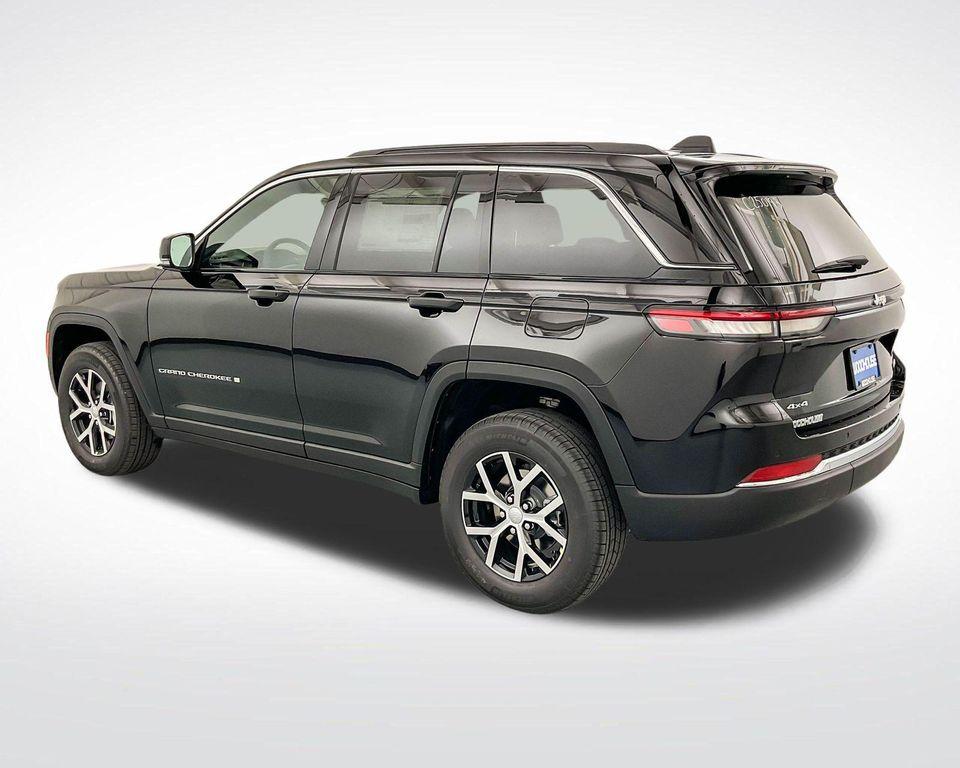 new 2025 Jeep Grand Cherokee car, priced at $41,500