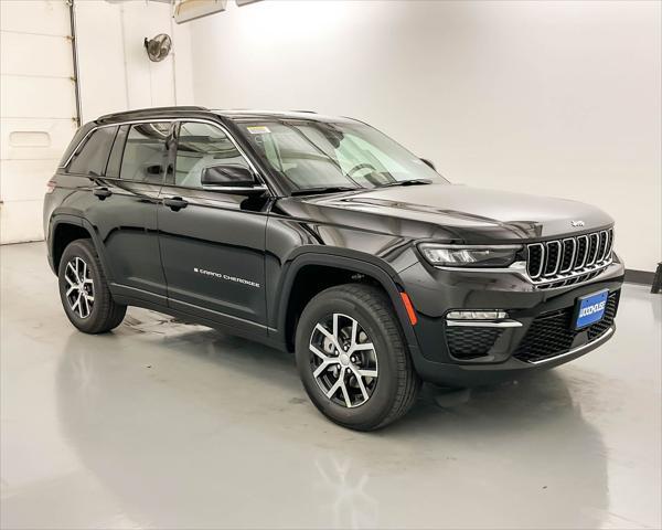 new 2025 Jeep Grand Cherokee car, priced at $41,980