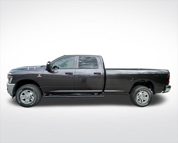 new 2025 Ram 3500 car, priced at $71,969