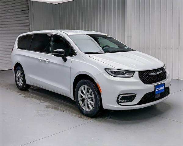 new 2025 Chrysler Pacifica car, priced at $44,741