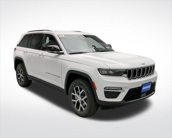 new 2025 Jeep Grand Cherokee car, priced at $40,457