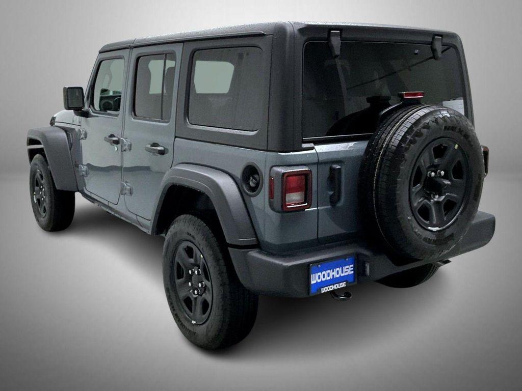 new 2025 Jeep Wrangler car, priced at $39,747