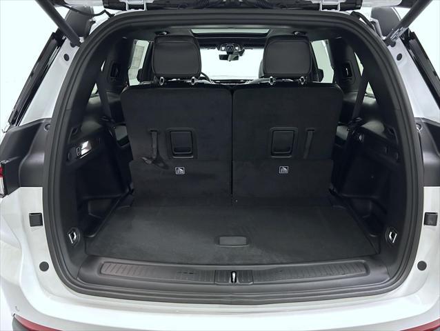new 2025 Jeep Grand Cherokee L car, priced at $48,916