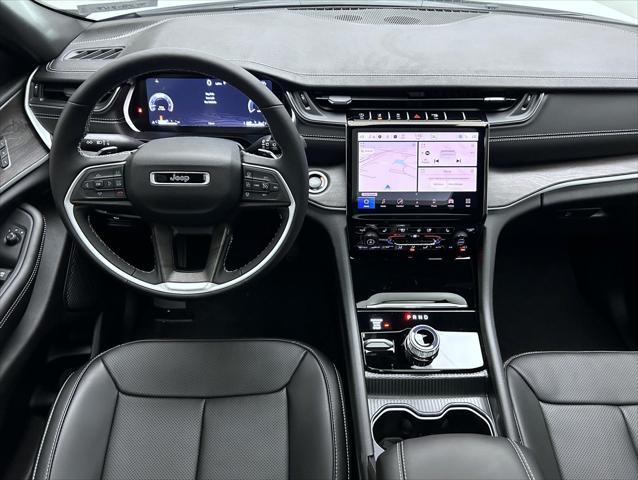 new 2025 Jeep Grand Cherokee L car, priced at $48,916