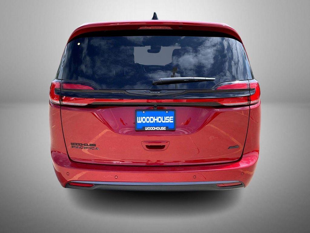 new 2026 Chrysler Pacifica car, priced at $46,149