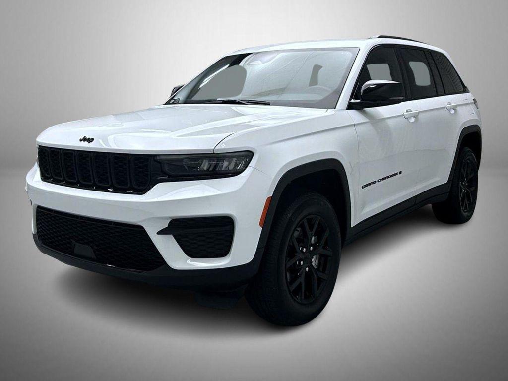 used 2024 Jeep Grand Cherokee car, priced at $34,057