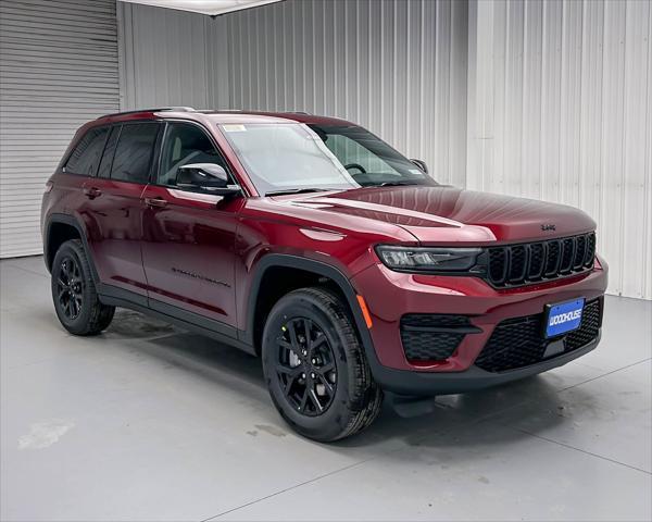 new 2025 Jeep Grand Cherokee car, priced at $40,499