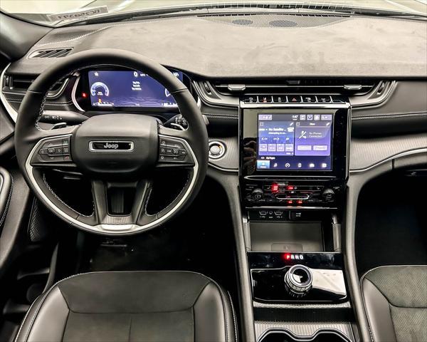 new 2025 Jeep Grand Cherokee L car, priced at $43,738