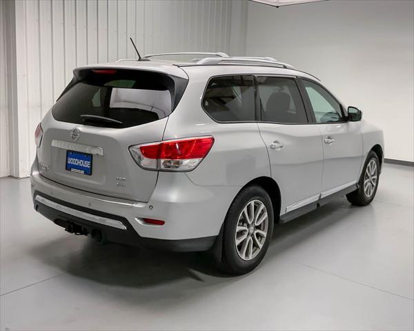 used 2015 Nissan Pathfinder car, priced at $11,900
