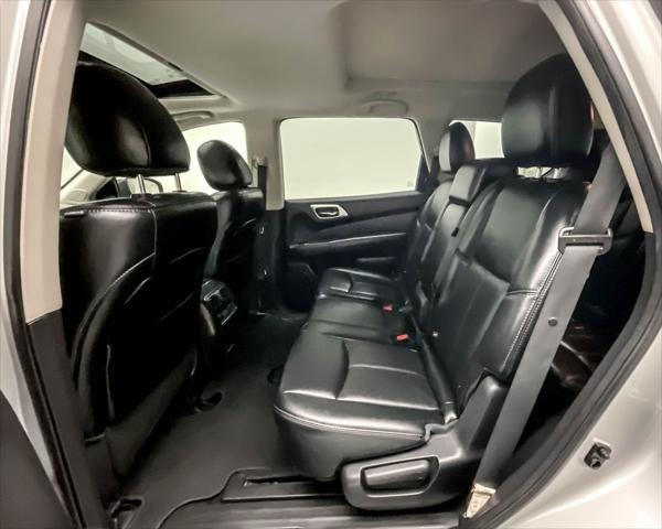 used 2015 Nissan Pathfinder car, priced at $11,900