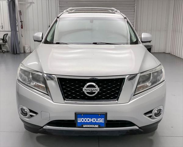used 2015 Nissan Pathfinder car, priced at $11,900