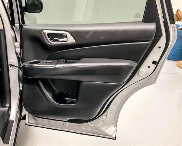 used 2015 Nissan Pathfinder car, priced at $11,900