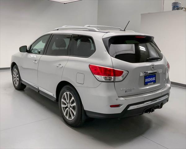 used 2015 Nissan Pathfinder car, priced at $11,900