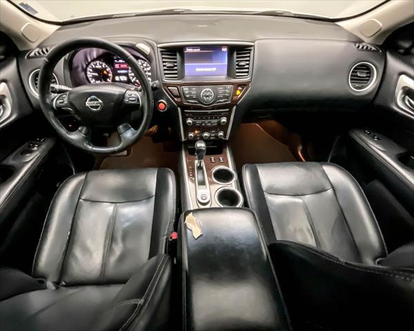 used 2015 Nissan Pathfinder car, priced at $11,900