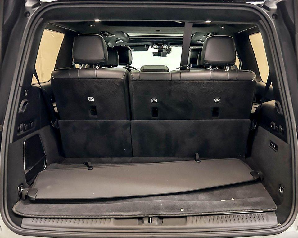 new 2023 Jeep Grand Wagoneer car, priced at $88,995