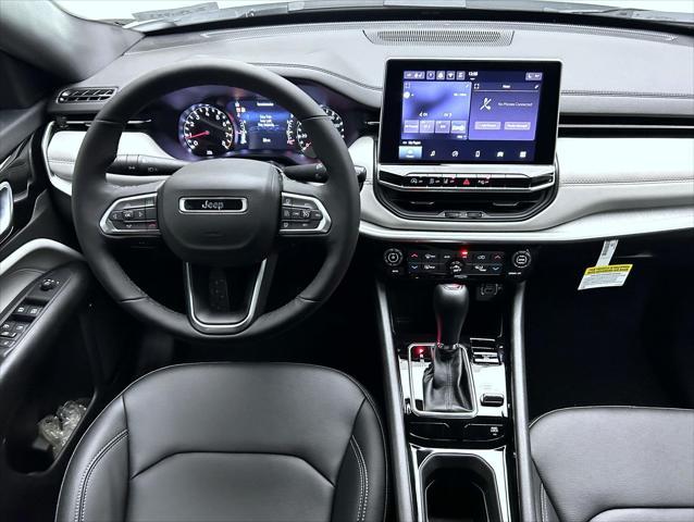 new 2025 Jeep Compass car, priced at $30,924
