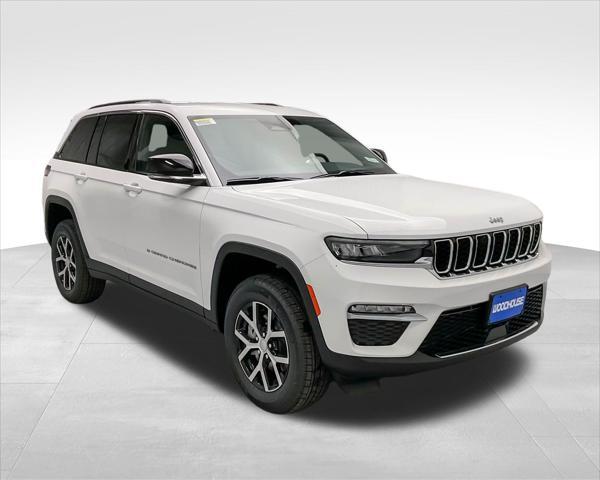 new 2025 Jeep Grand Cherokee car, priced at $40,457