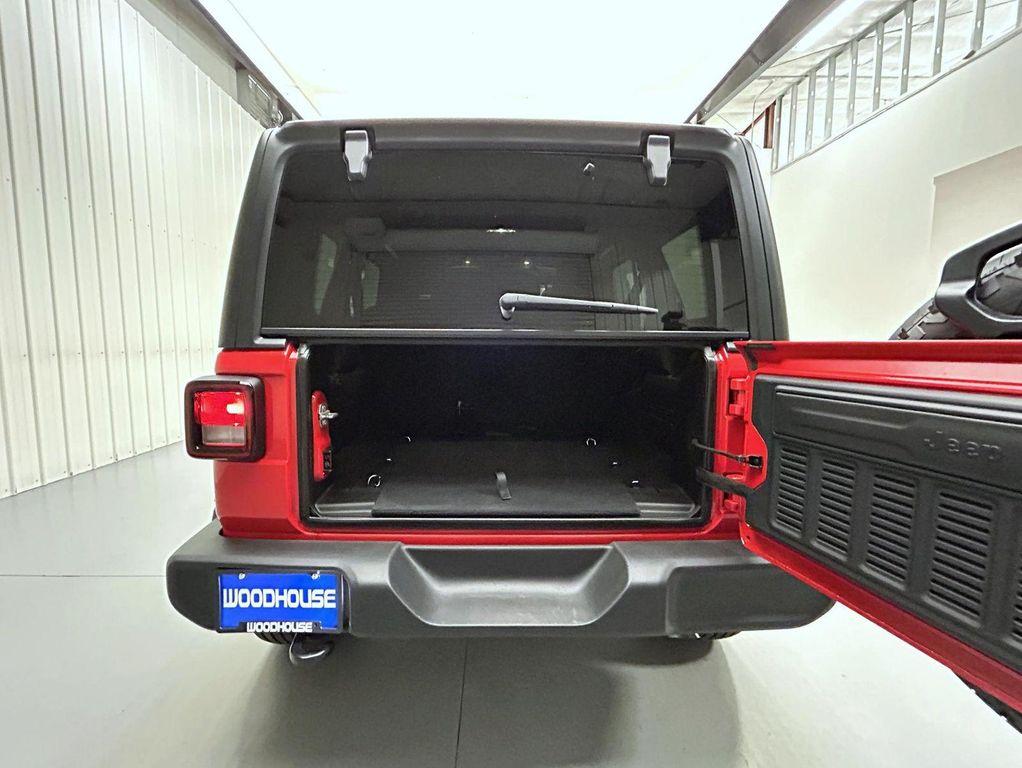 new 2025 Jeep Wrangler car, priced at $45,826