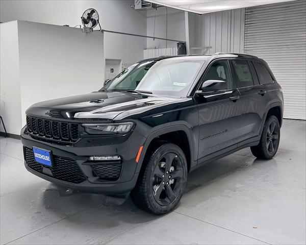 new 2025 Jeep Grand Cherokee car, priced at $42,205