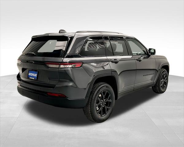 new 2025 Jeep Grand Cherokee car, priced at $40,180
