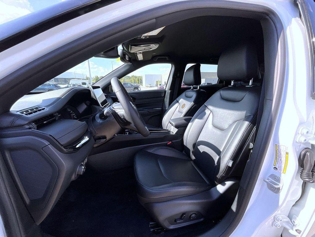 new 2026 Jeep Compass car, priced at $37,049