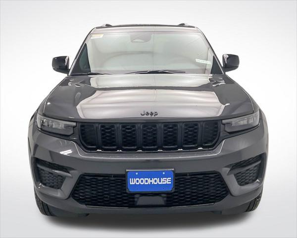 new 2025 Jeep Grand Cherokee car, priced at $42,499