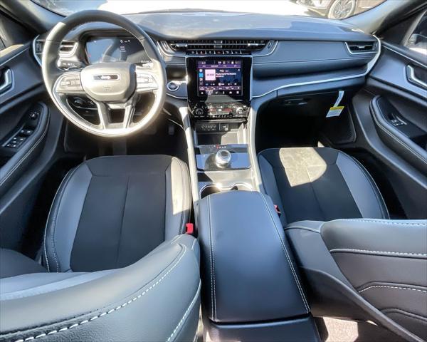 new 2025 Jeep Grand Cherokee L car, priced at $41,354