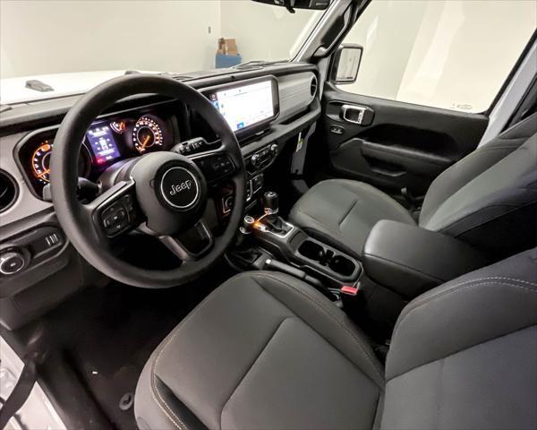 new 2025 Jeep Wrangler car, priced at $34,847